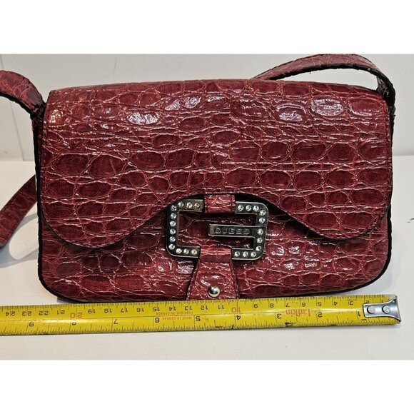 Y2K Vintage Guess ~ Mini Hand Bag ~ Red ~ Snap Closure ~ 9"W x 5"H - Picture 12 of 13